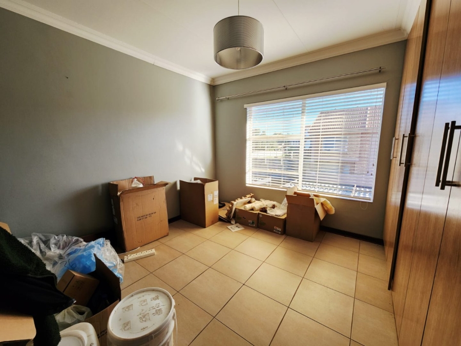 2 Bedroom Property for Sale in Pellissier Free State